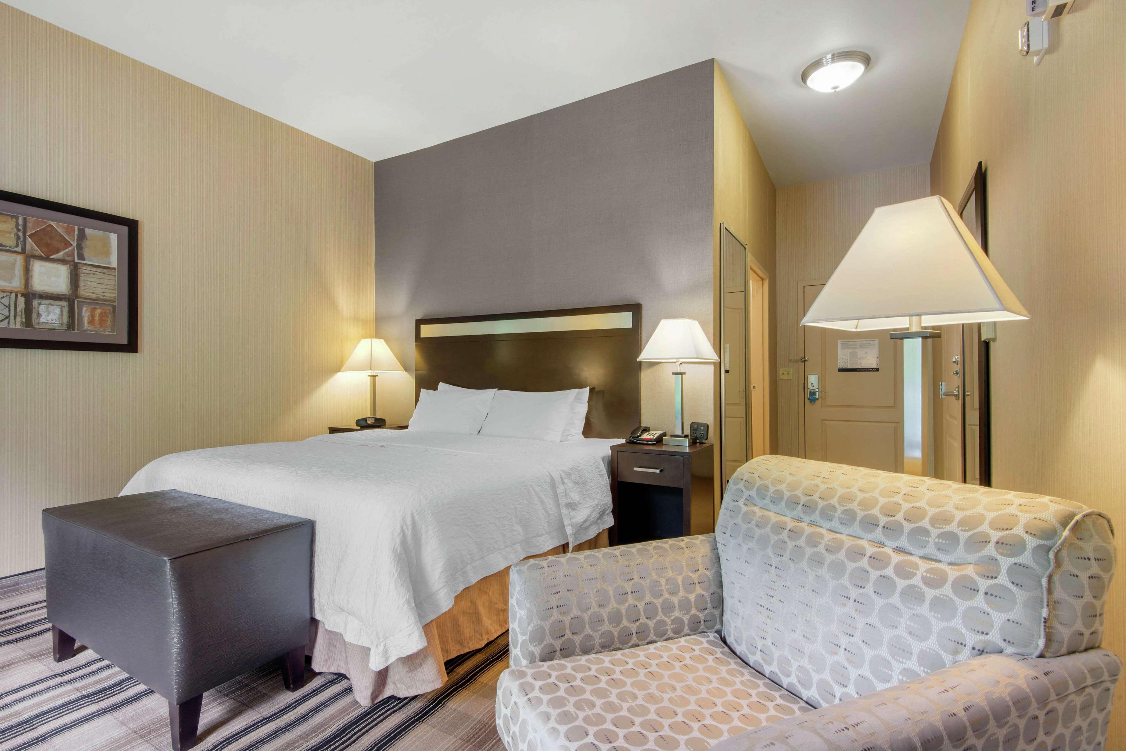 Hampton Inn Meadville Εξωτερικό φωτογραφία
