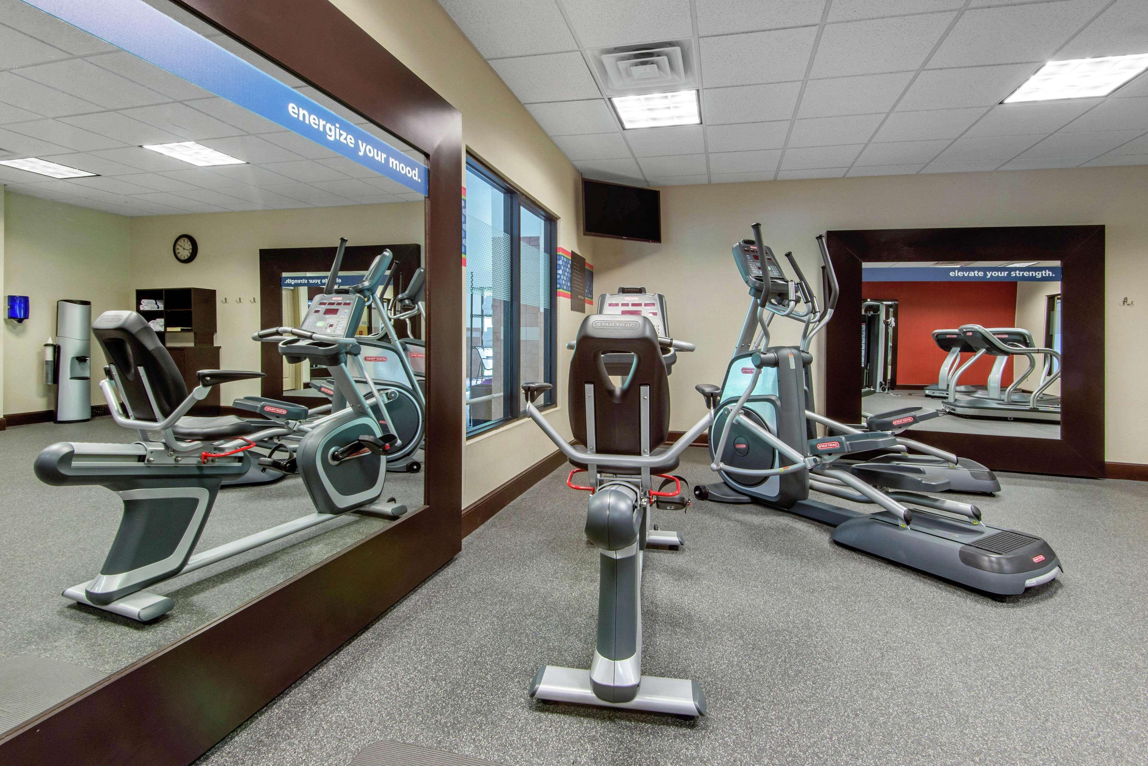 Hampton Inn Meadville Εξωτερικό φωτογραφία
