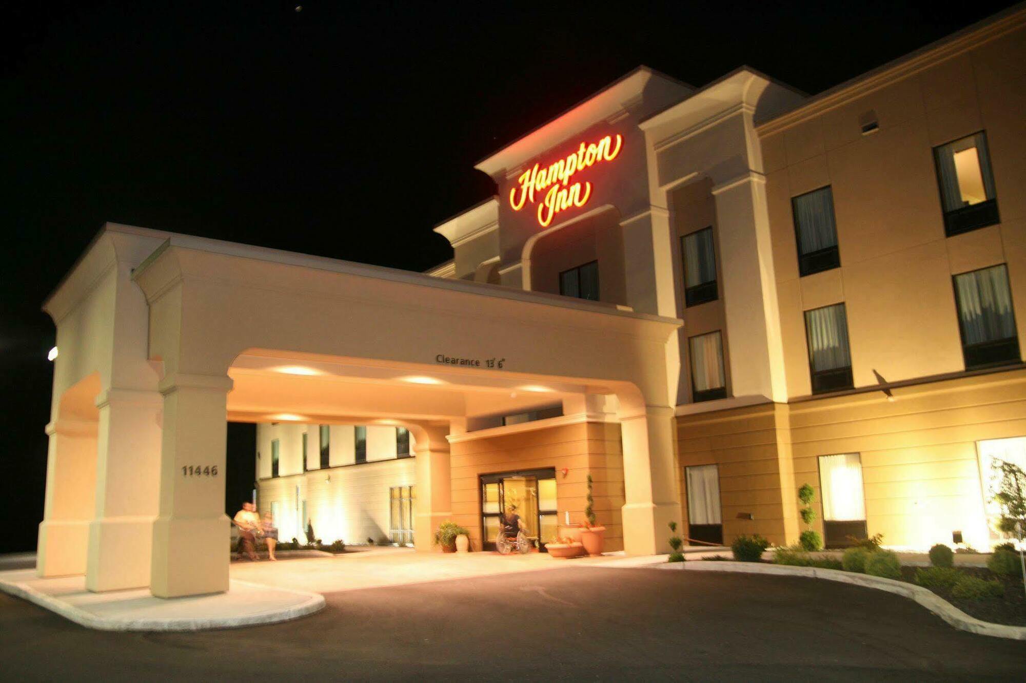 Hampton Inn Meadville Εξωτερικό φωτογραφία